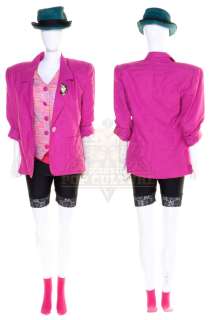 Grown Ups 2 - Penny’s (Cheri Oteri) Outfit – 35-22 | Icons of Pop Culture