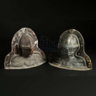 THE CURIOUS CASE OF BENJAMIN BUTTON (2008) - Lot 132 - Pair of Daisy Fuller (Cate Blanchett) Lifecast Masters