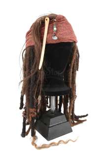 PIRATES OF THE CARIBBEAN SERIES (2003-2017) - Lot 553 - Captain Jack Sparrow‘s (Johnny Depp) and Angelica‘s (Penelope Cruz) Wig and Bandana