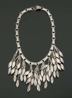 JOAN COLLINS MEXICAN STERLING SILVER NECKLACES INCLUDES DYNASTY WORN | Julien’s