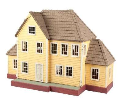 LOST - Lot 350 - Dollhouse from Shannon‘s father‘s funeral