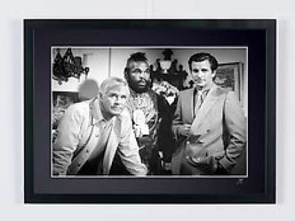 The A-Team - Classic TV - George Peppard & Cast Actors on Set - The A-Team - Classic TV - George Peppard & Cast Actors on Set - Wooden Framed 70X50 cm - Limited Edition Nr 01 of 30 - Serial ID 30629 - Original Certificate (COA), Hologram Logo Editor and QR Code