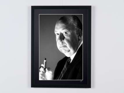Alfred Hitchcock - Portrait | Alfred Hitchcock - Portrait - Fine Art Photography - Luxury Wooden Framed 70X50 cm - Limited Edition Nr 02 of 30 - Serial ID 30265 - - Original Certificate (COA), Hologram Logo Editor and QR Code | Catawiki