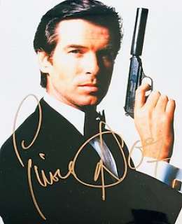 James Bond 007: Goldeneye | James Bond 007: GoldenEye - Pierce Brosnan (007), signed with COA | Catawiki