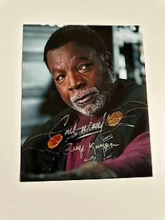 Star Wars: the Mandalorian | Star Wars: The Mandalorian - Signed by Carl Weathers (Greef Carga) | Catawiki
