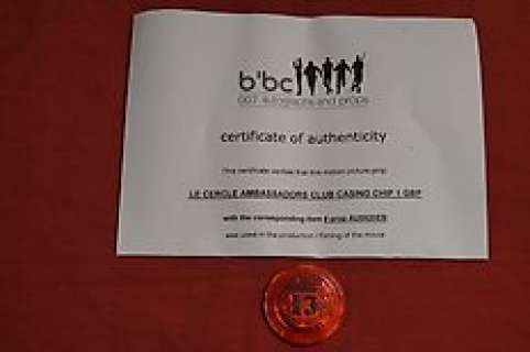 James Bond 007: Dr. No | James Bond 007: Dr. No - "Le Cercle Ambassador’s Club" Casino Chip 1 GBP - Filmrequisite, With COA - See images and | Catawiki
