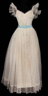 Lot 383 - Natalie Wood personal 1956 High-school graduation gown
