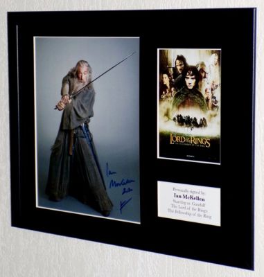 Lord of the Rings - Ian McKellen (Gandalf) Framed, signed + Certificate of Authenticity