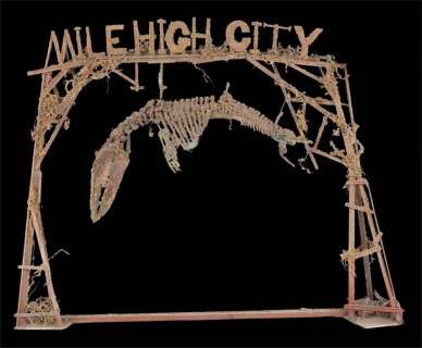 Lot 1098 - “Mile High” city sign from Waterworld