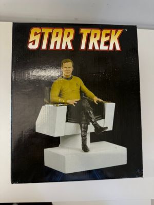 Hollywood Collectibles - Action figure Captain James T. Kirk - 2010-2020 - China | Catawiki