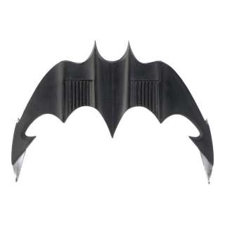 THE FLASH (2023) - Lot #587 : Batman‘s (Michael Keaton) Stunt Batarang