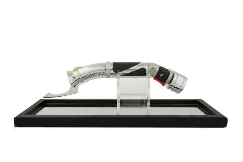 Lot 148 - A Signature Edition Count Dooku Lightsaber.