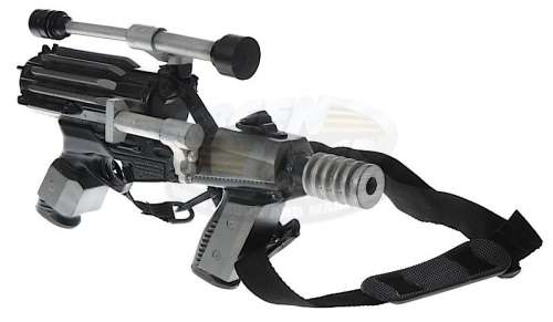 Star Wars: Episode I - The Phantom Menace - Naboo Guard Blaster | ScreenUsed