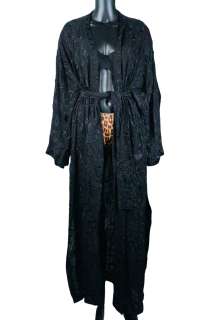 Sharon Stone "Diabolique" (1996) Robe and Undergarments | GWS Auctions