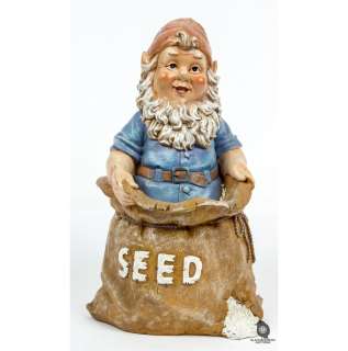 LOST - Lot 58 - Hurley‘s "Cluck You" Gnomes from the Episode "Everyone Loves Hugo" in LOST