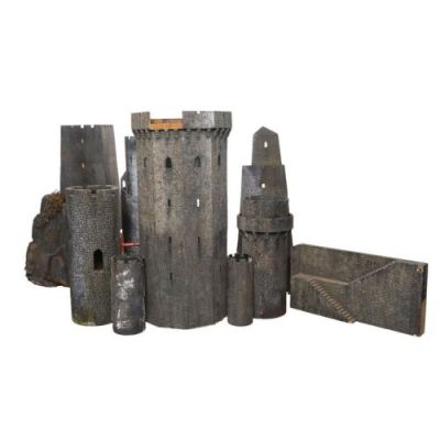 ARMY OF DARKNESS (1992) - Lot #652 : Planet Hollywood Collection: Castle Kandar Model Miniature Components
