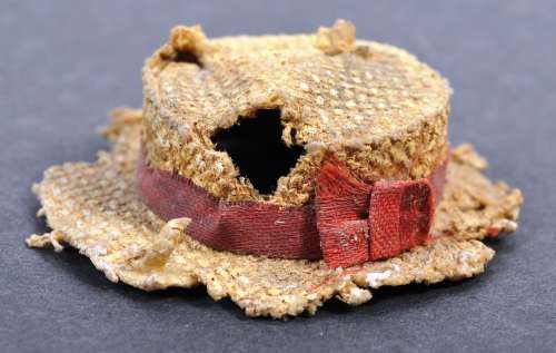 AARDMAN ANIMATIONS - STAGE FRIGHT (1997) - SCREEN MATCHED PROP | Auctioneum Ltd