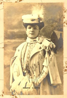 Autograph Album, containing165+ signatures, to include Oscar Wilde, and other 19th and early 20th… | Ewbank’s