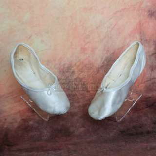 Lot 166 - Other Boleyn Girl, The – Mary‘s (Scarlett Johansson) Shoes – VII96