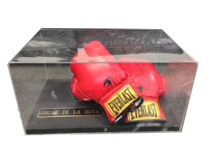 Oscar De La Hoya Signed Boxing Gloves | Premiere Props