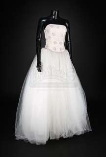 ROSWELL - Traci‘s (Linda Pine) Wedding Dress