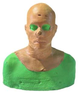 Lot 122 - Hollow Man (2000) - Full Kevin Bacon Hero Head Mask and green Screen Bust