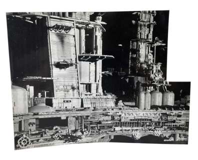 Lot 18 - Alien (1979) - Refinery Before Alterations Photo (Martin Bower)