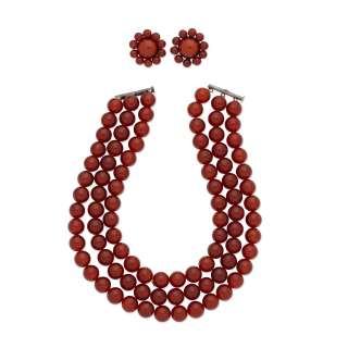 The Crown - Lot 238 - Vanessa Kirby (as Princess Margaret): A cornelian jewellery suite Season 2, Episode 7, ‘Matrimonium‘