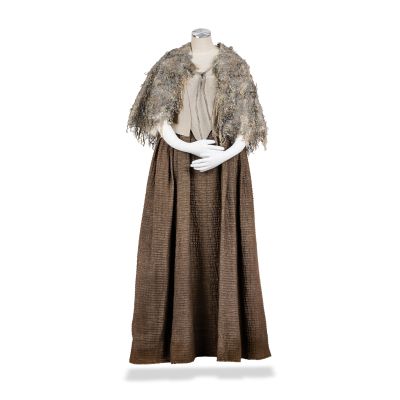 Lot 152 - Geillis’ outfit worn while foraging in the garden Season 1, Episode 3, ’The Way Out’ 3 | Bonhams
