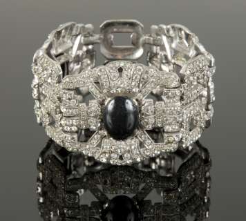 JOAN COLLINS DYNASTY BRACELET | Julien’s