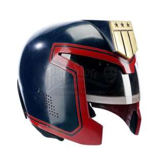 JUDGE DREDD (1995) - Lot 148 - Judge Joseph Dredd‘s (Sylvester Stallone) Helmet