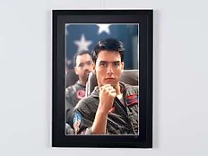 Top Gun 1986 - Tom Cruise | Top Gun 1986 - TOM CRUISE - Fine Art Photography - Luxury Wooden Framed 70X50 cm - Limited Edition Nr 01 of 30 - Serial ID 30242 - - Original Certificate (COA), Hologram Logo Editor and QR Code | Catawiki