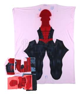 SPIDER-MAN (2002) - Lot 296 - Spider-Man (Tobey Maguire) Spare Suit Components