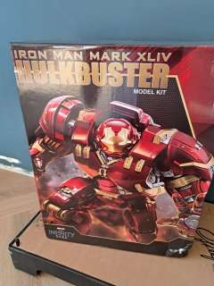The avengers hulkbuster 45 cm | Catawiki