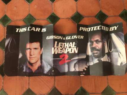 Lethal Weapon 2: rare promotion item from 1989: car sun shade visor - Mel Gibson, Danny Glover | Catawiki