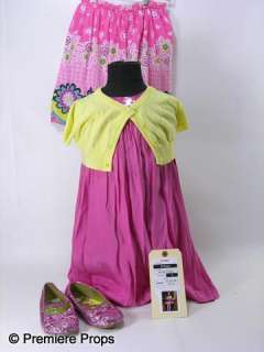 Lot 147 - Extraordinary Measures Megan (Meredith Droeger) Movie Costumes