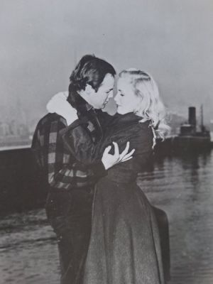 Boris Kaufman - Marlon Brando & Eva Marie Saint "On the Waterfront", (Sur Les Quais) 1954 | Catawiki