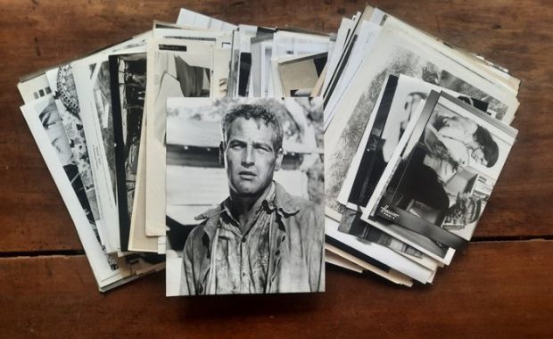 103 photos noir et blanc - 1,700kg - Paul Newman - Luc la main froide | Catawiki