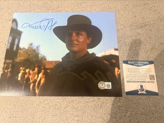 Back to the Future - Part 3 - Signed by Michael J. Fox (Marty) - 8x10" - with Beckett COA | Catawiki