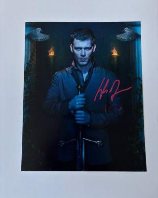 Vampire Diaries - Signed by Joseph Morgan