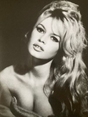 Sam Lévin (1904-1992) - Brigitte Bardot, le 21 de décembre 1968, Paris. | Catawiki