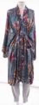 New Girl | Cece’s Floral Robe Outfit | ScreenBid