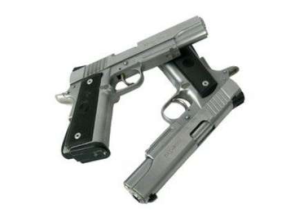 Resident Evil: Extinction Alice Live Fire Pistols | Premiere Props