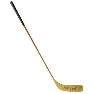 HAPPY GILMORE (1996) - Lot #189 : Adam Sandler-Autographed Odyssey Golf Happy Gilmore (Sandler) Hockey Stick-Headed Golf Putter Replica