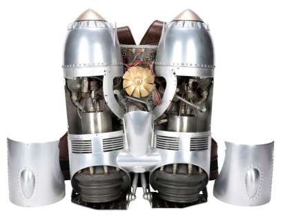 THE ROCKETEER (1991) - Lot #319 : The Rocketeer‘s (Bill Campbell) Practical Flame-Firing SFX Cirrus X3 Rocket-Pack