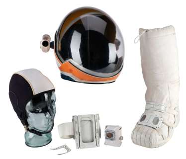 THE MARTIAN (2015) - Lot #765 : Mark Watney‘s (Matt Damon) Helmet, Boot, and Spacesuit Accessories