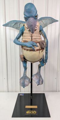 Lot 3268 - Life Size Star Wars Episode 1 Watto Pepsi Promotional Vinyl Store Display Prop | misc / divers