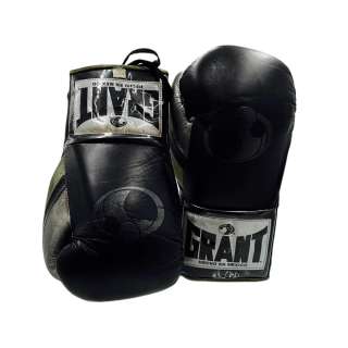 Lot 420 - Creed III Damian Jonathan Majors Screen Used Boxing Gloves - Lot #420 - Creed III Damian Jonathan Majors Screen Used Boxing Gloves: Authentic Auction Item | VIP Fan Auctions