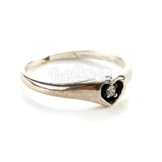 THE TWILIGHT SAGA: ECLIPSE (2010) - Lot 369 - Alice Cullen‘s Wedding Ring