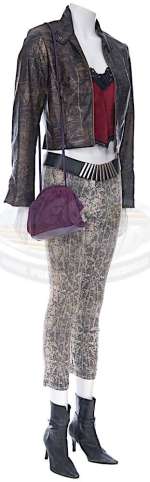 Butterfly Effect, The - Kayleigh’s "Junkie" Outfit (Amy Smart) | ScreenUsed